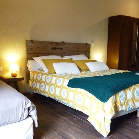 Chambres D'Hotes Le Chateau Rouge Saint-Germain-sur-Moine Luaran gambar