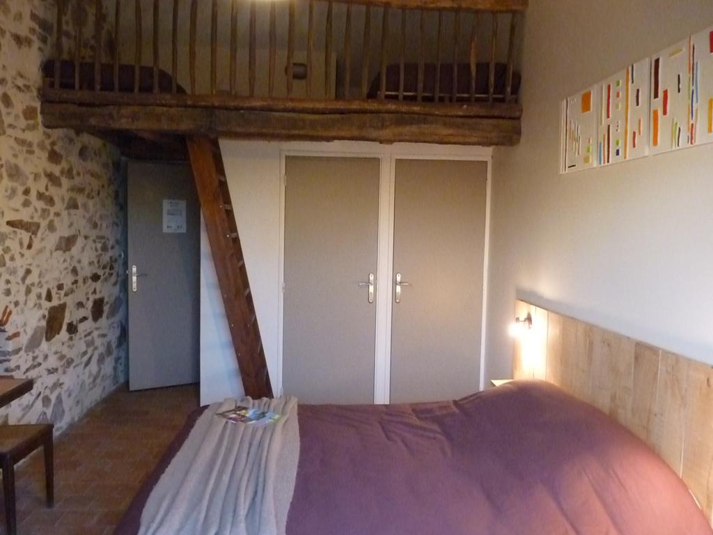 Chambres D'Hotes Le Chateau Rouge Saint-Germain-sur-Moine Luaran gambar
